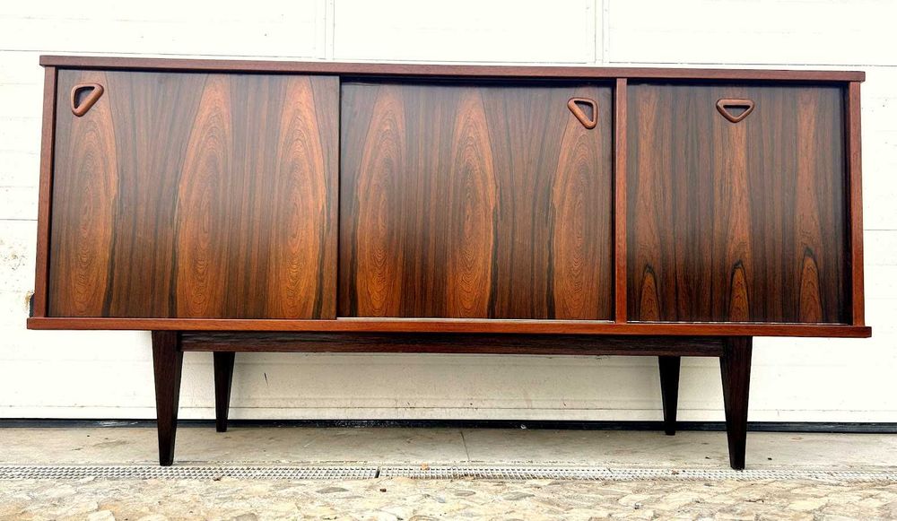 Aparador pau santo olaio vintage +182comp x 50prof x 89alt.