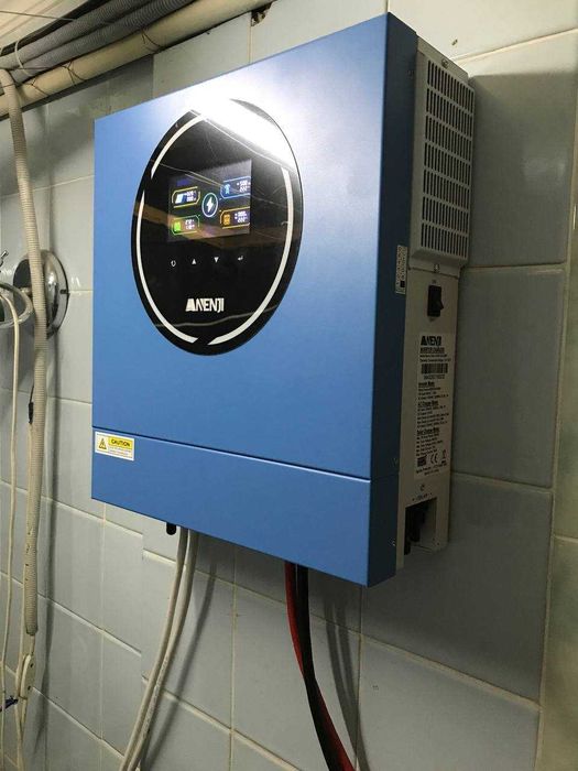 Гібридний інвертор, ДБЖ, зарядна станція комплект резервного живленя .