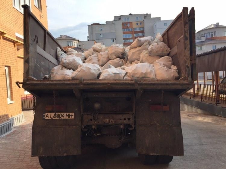 Вивезення будівельного сміття