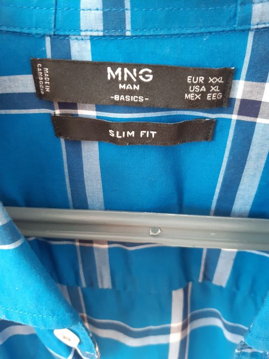 Camisa NOVA da marca "Mango".