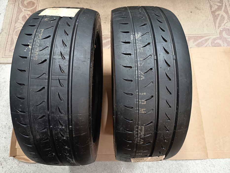 Pneus Competição  DMACK 195/50 R16 Novos