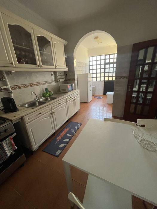 Queijas Moradia c terreno 421m2 Oeiras