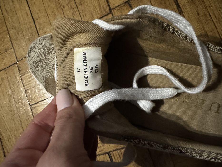 Guess sneakersy damskie r.37