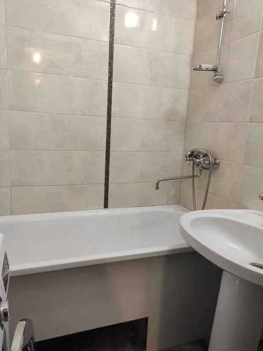 Оренда 1-к квартири на вул. Прилужна