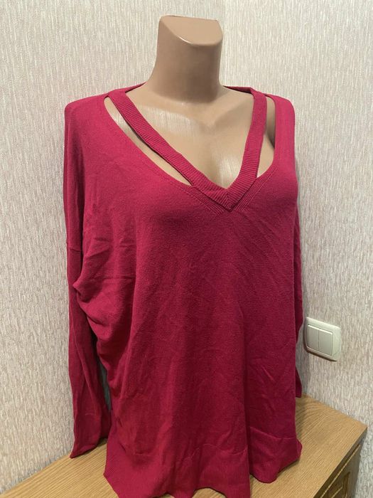 Дуже красива кофта. Розмір 48