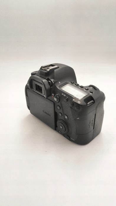 Lustrzanka Canon 6D Mark II korpus 65300 zdjęć zadbany