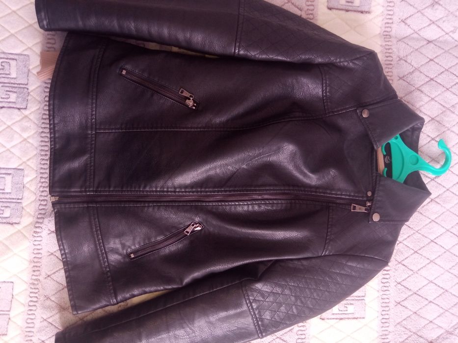 Куртка жіноча кожана