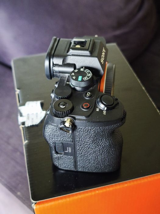 Sony A7 IV - impecável