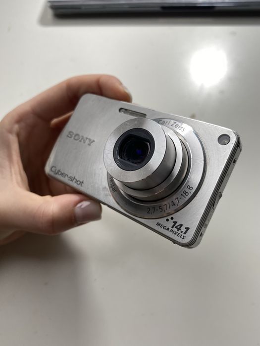 Sony Cyber-shot DSC-W350