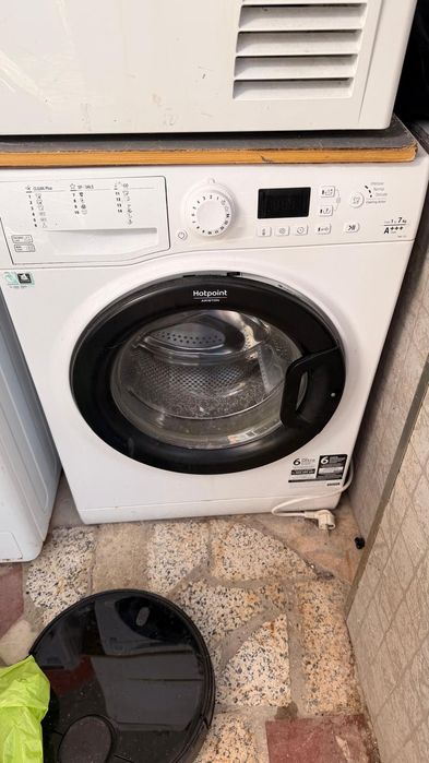 Máquina de lavar lava loiça e secadora de roupa  no precinho