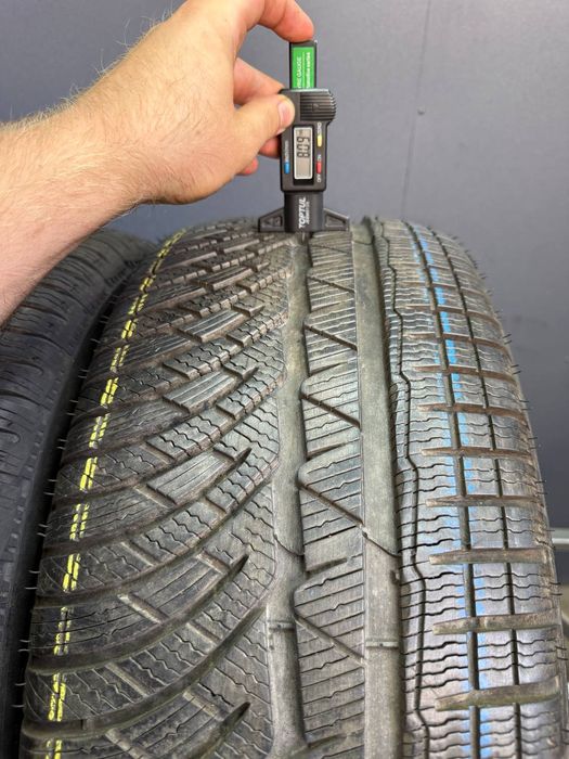 Шины БУ 245 45 R 18 Michelin Pilot Alpin 4 A0 Зима Комплект резина