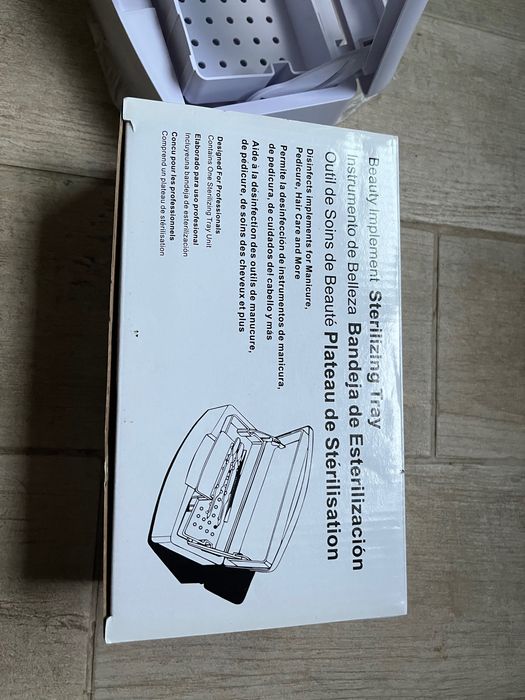 Бокс для дезинфекції манікюрного та косметологічного інструментів