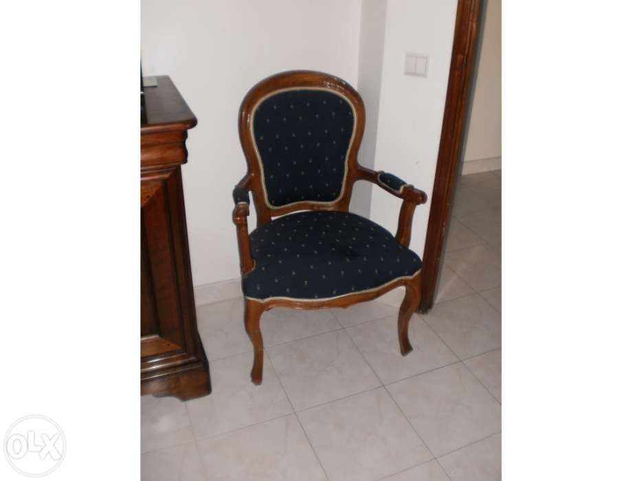 Cadeirão estilo Luís XV