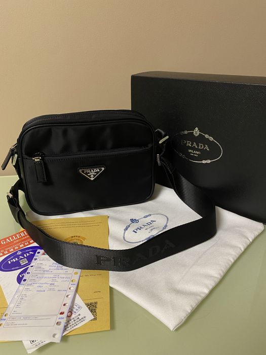 PRADA Re-Nylon Shoulder Nassenger Bag Black