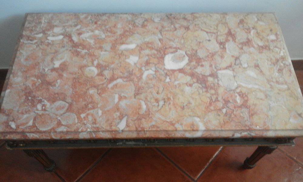 Mesa centro com mármore/Lioz rosa