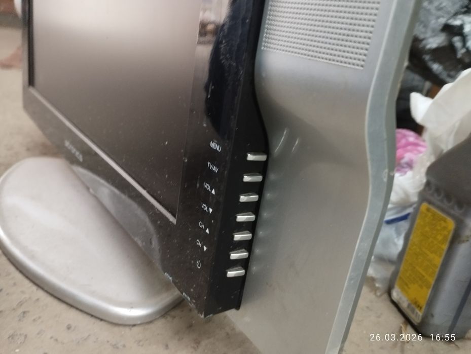 Телевізор 20 дюймів LCD