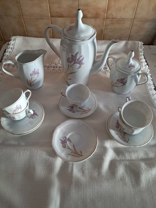 Serviço de Café antigo e nunca usado