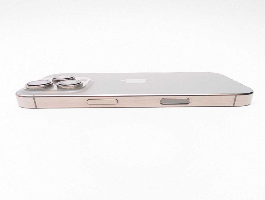 Apple iPhone 16 Pro 256GB Tytan Naturalny| eSim