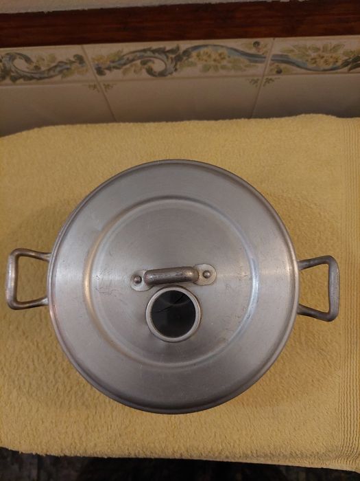 Cake Pan with Viewing Window432662605590046721
