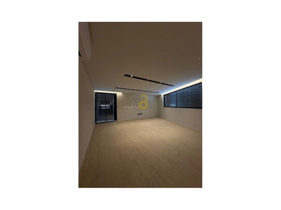 T1 com terraço de 20,44m2 em Gondomar
