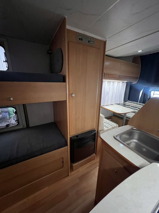 Autocaravana Ford