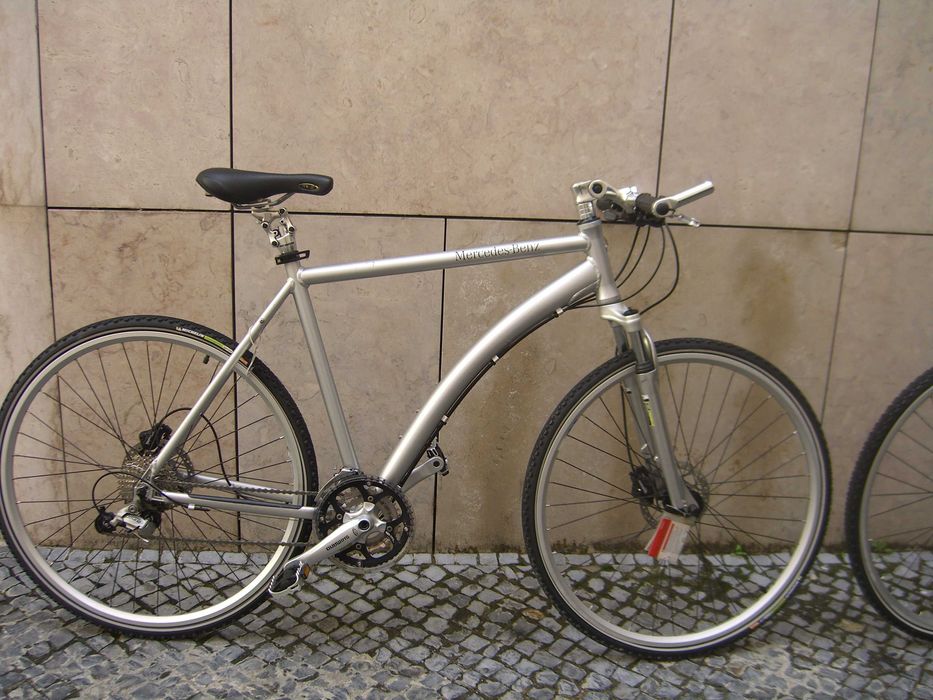 Vendo bicicleta mercedes nova!!!