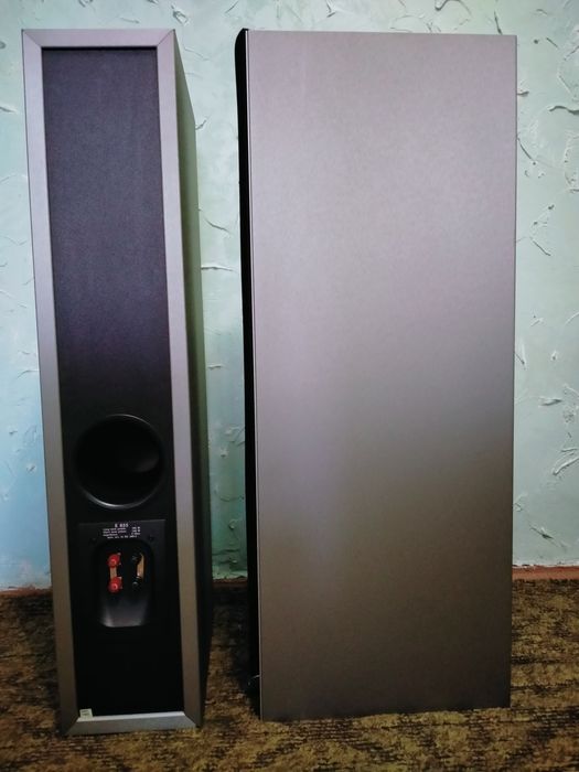 Оригинальные аккустические системы  Jamo E 855