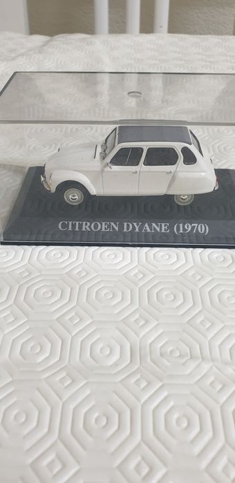 Miniaturas escala 1:43