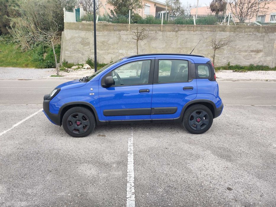 Fiat Panda City Cross 2019 1.2 Económico Impecável