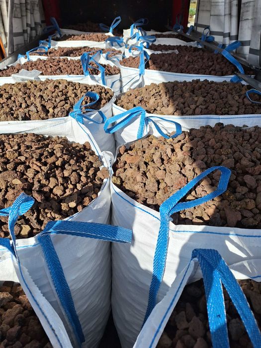 Pedra Vulcânica Para Jardim