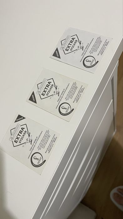 Extra stickers 2022 para colecionar