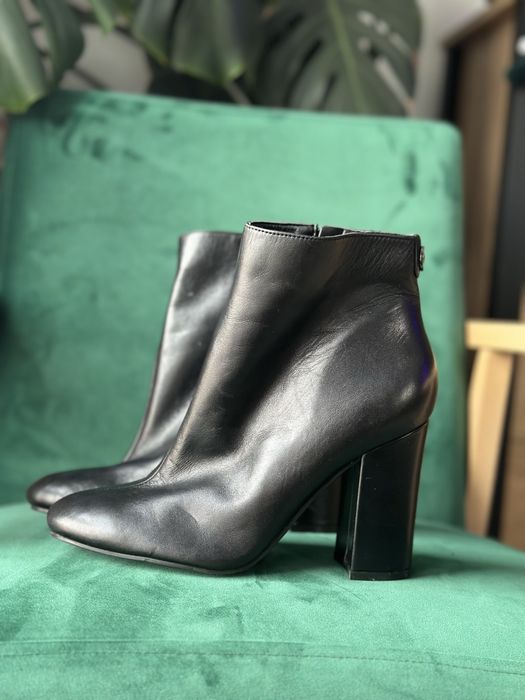 Botki na obcasie czarne   skóra naturalna guess 38 stan idelanh