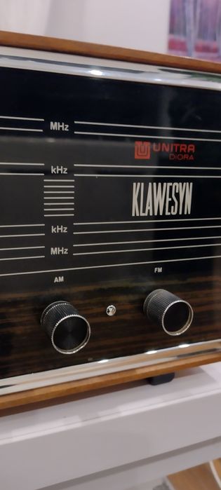 Klawesyn UNITRA Tonsil Diora