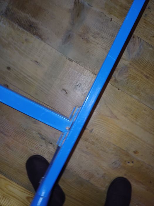 Cama solteiro ferro azul