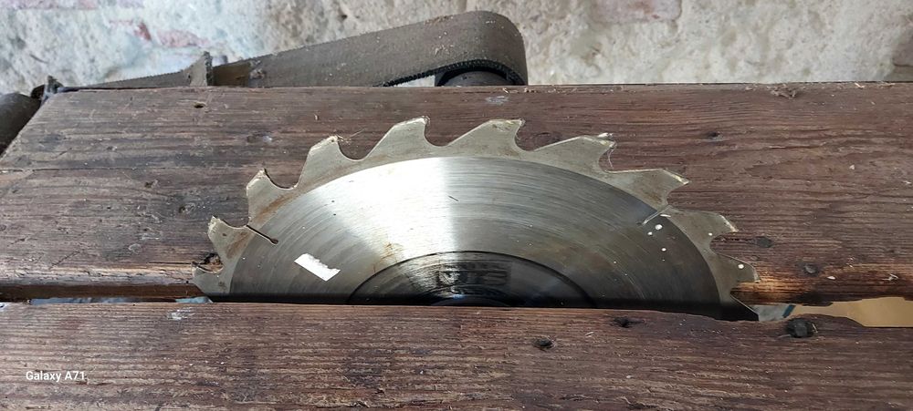 Cyrkularka/ Stół cyrkularki