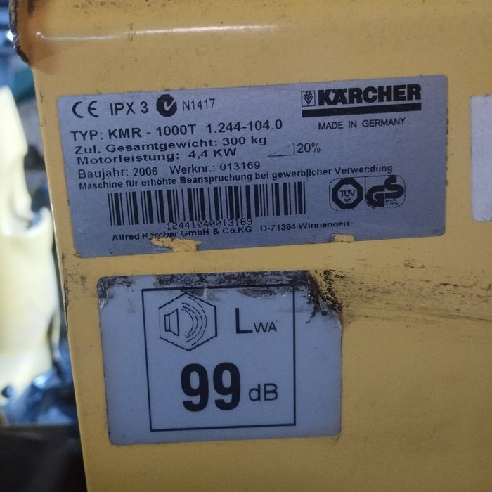 Прибиральна машина Karcher KMR-1000T: 135 000 грн