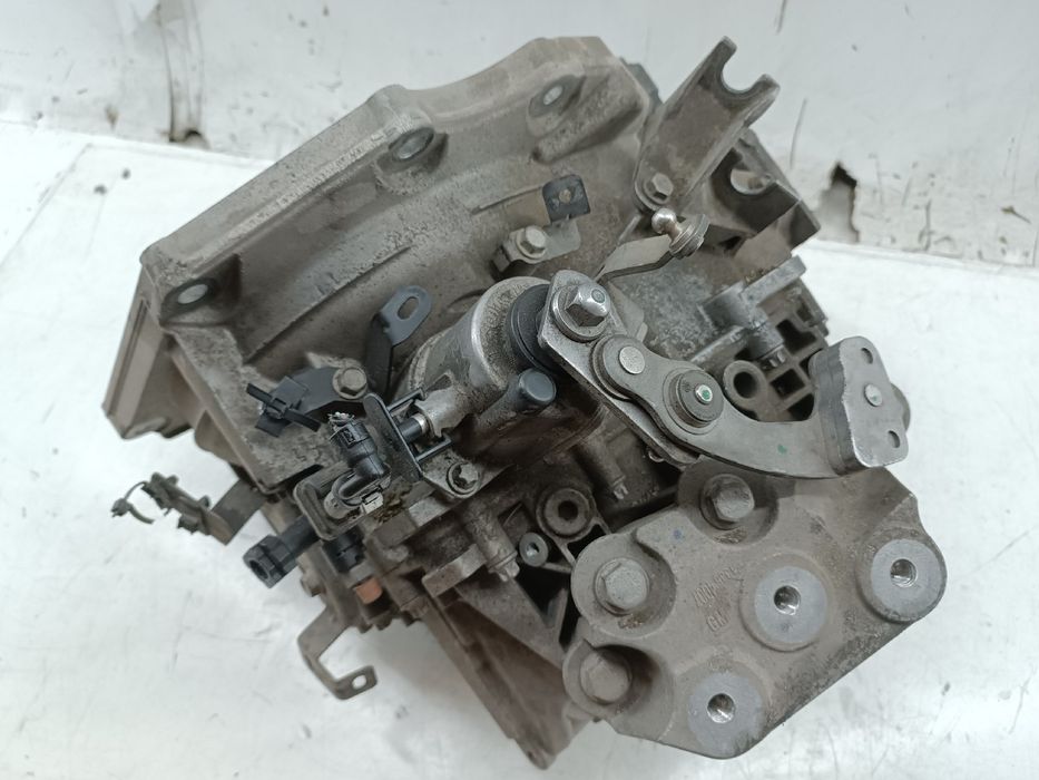 Caixa de Velocidades Manual - OPEL ASTRA K (B16) | 15 -