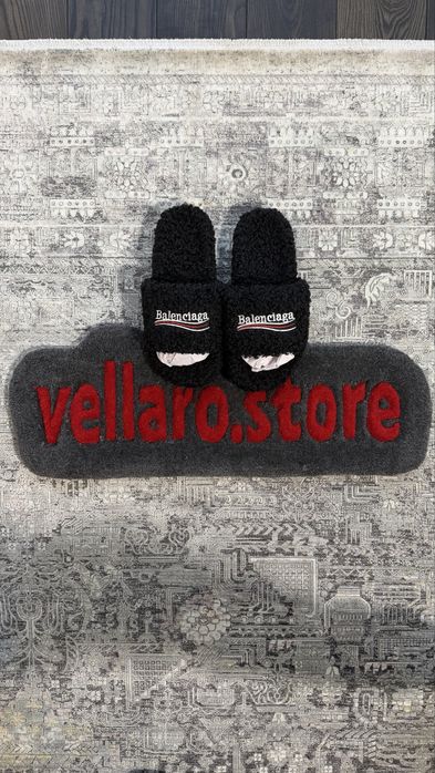 balenciaga slides