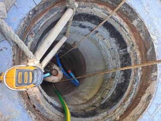 Czyszczenie i poglebianie studni, mycie kostki brukowej i kamienia