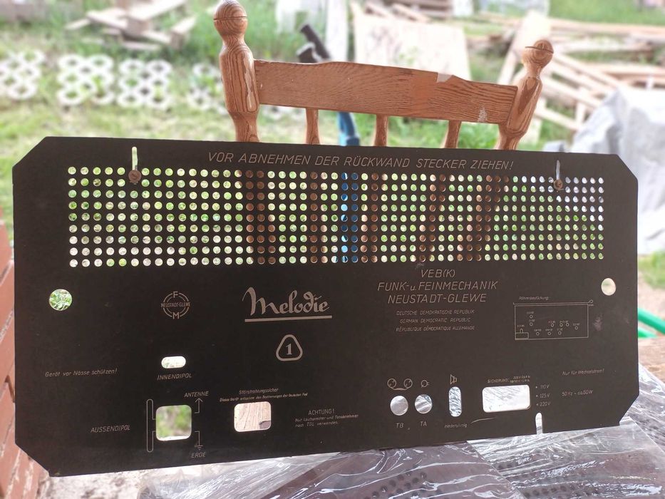 Radia lampowe tylnie scianki