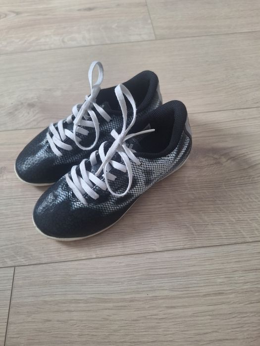 Buty piłkarskie adidas rozmiar 31