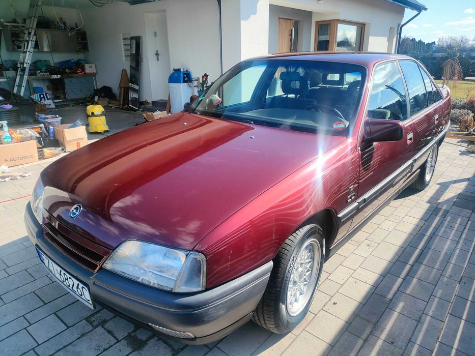 Opel Omega A  stan 5+