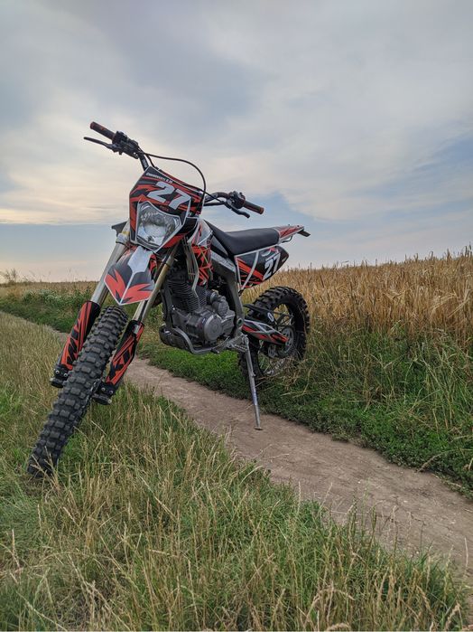 Мотоцикл X-moto XB31 250cc 21/18