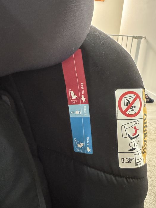 Cadeirinha auto bebeconfort isofix como nova