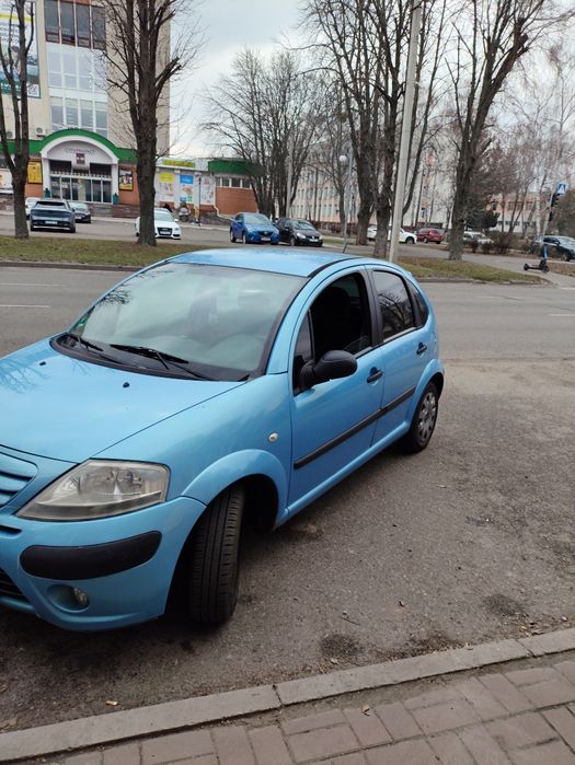 Автомобіль Сітроєн С3