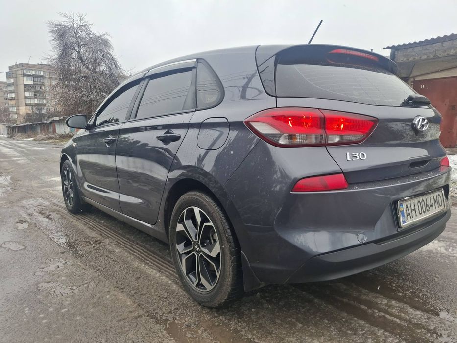 Продам автомобиль хюндай i 30