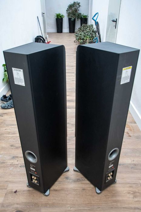 JBL ES80 Zgrabne i dzielne kolumny :)