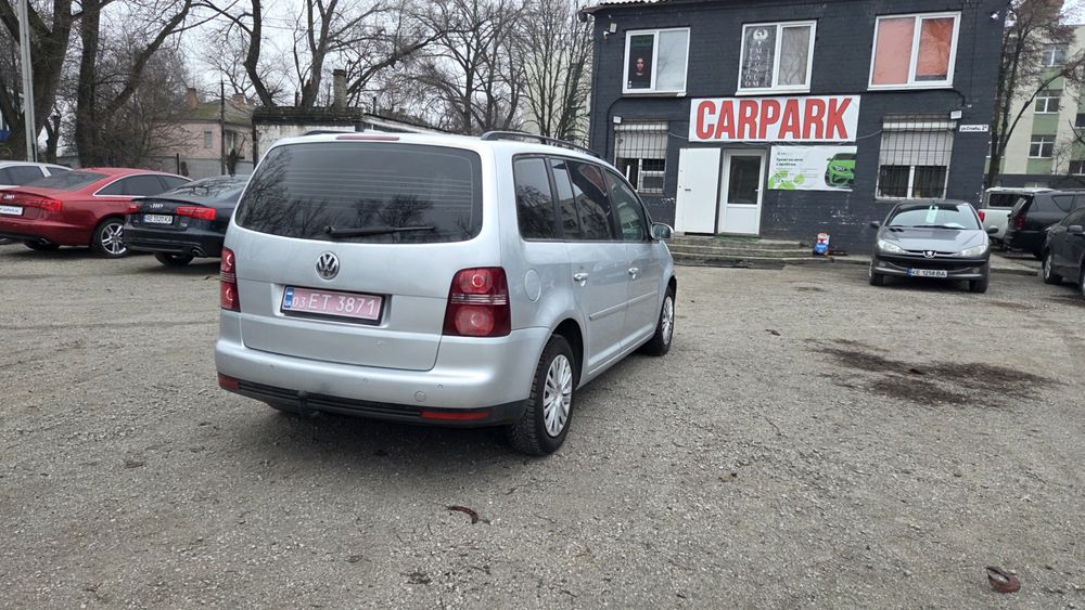 2007 Touran 1.6 mpi 7 місць