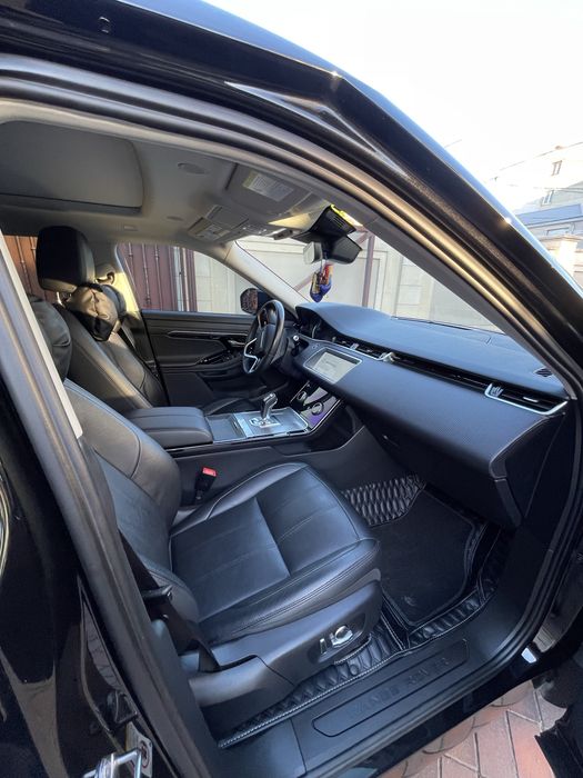 Land Rover Range Rover Evogue P250 S 2022 рік