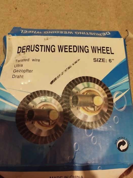 Szczotka do podkaszarki spalinowej do czyszczenia kostki brukowej